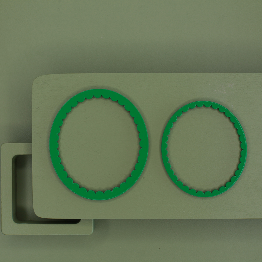
                  
                    scallop bangle - 5 colours
                  
                