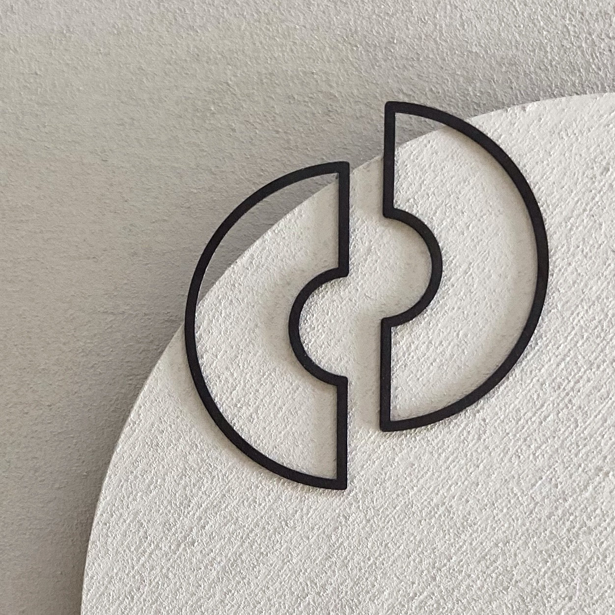 
                  
                    sydney earrings - 2 colours
                  
                