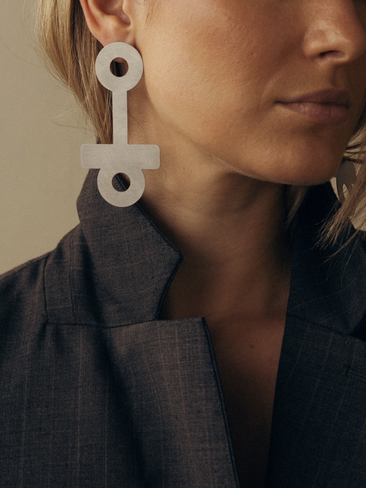 Carlton Grande Earrings