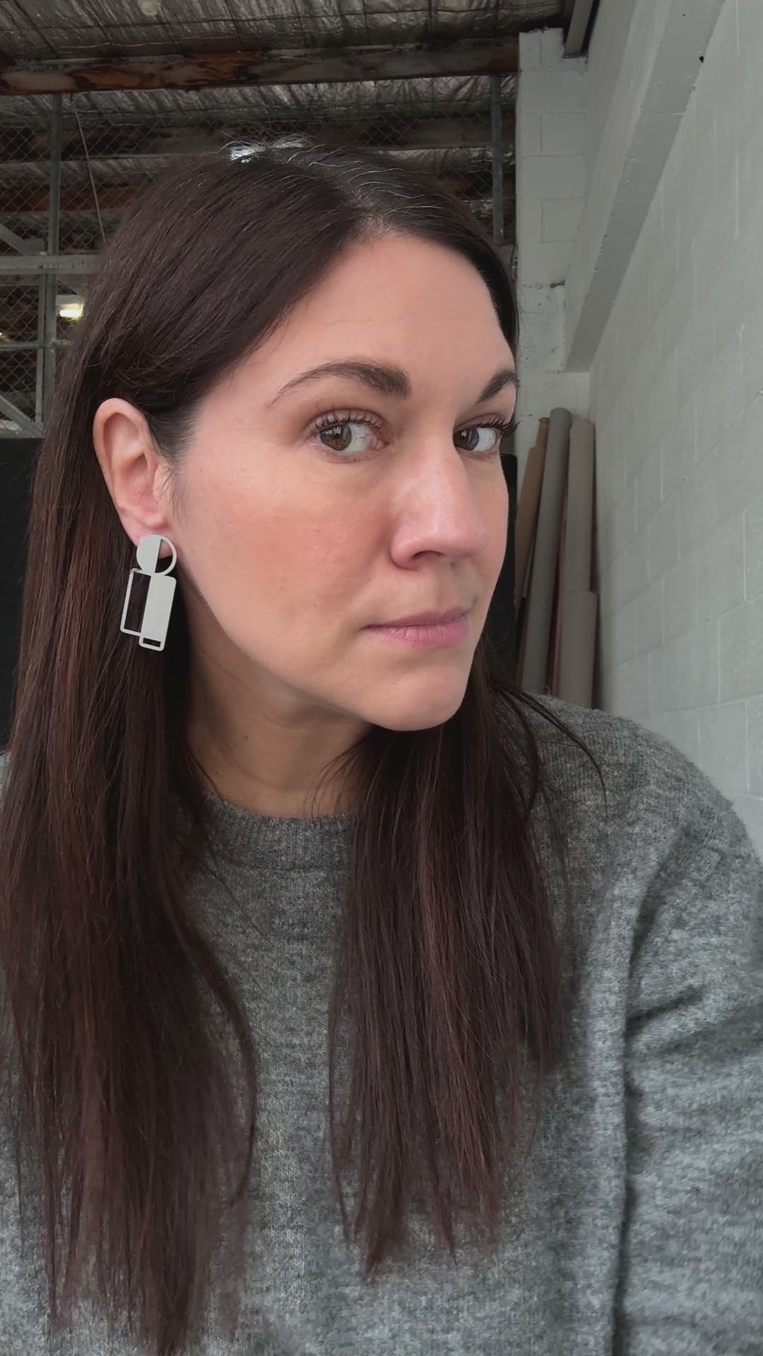
                  
                    Load and play video in Gallery viewer, düsseldorf earrings - 2 colourways
                  
                