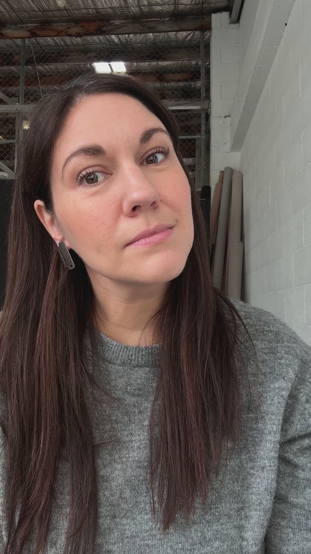 
                  
                    Load and play video in Gallery viewer, essen earrings - 2 colourways
                  
                