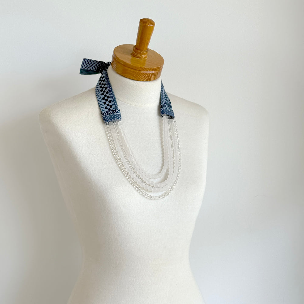 OOAK the short collar - blue pattern