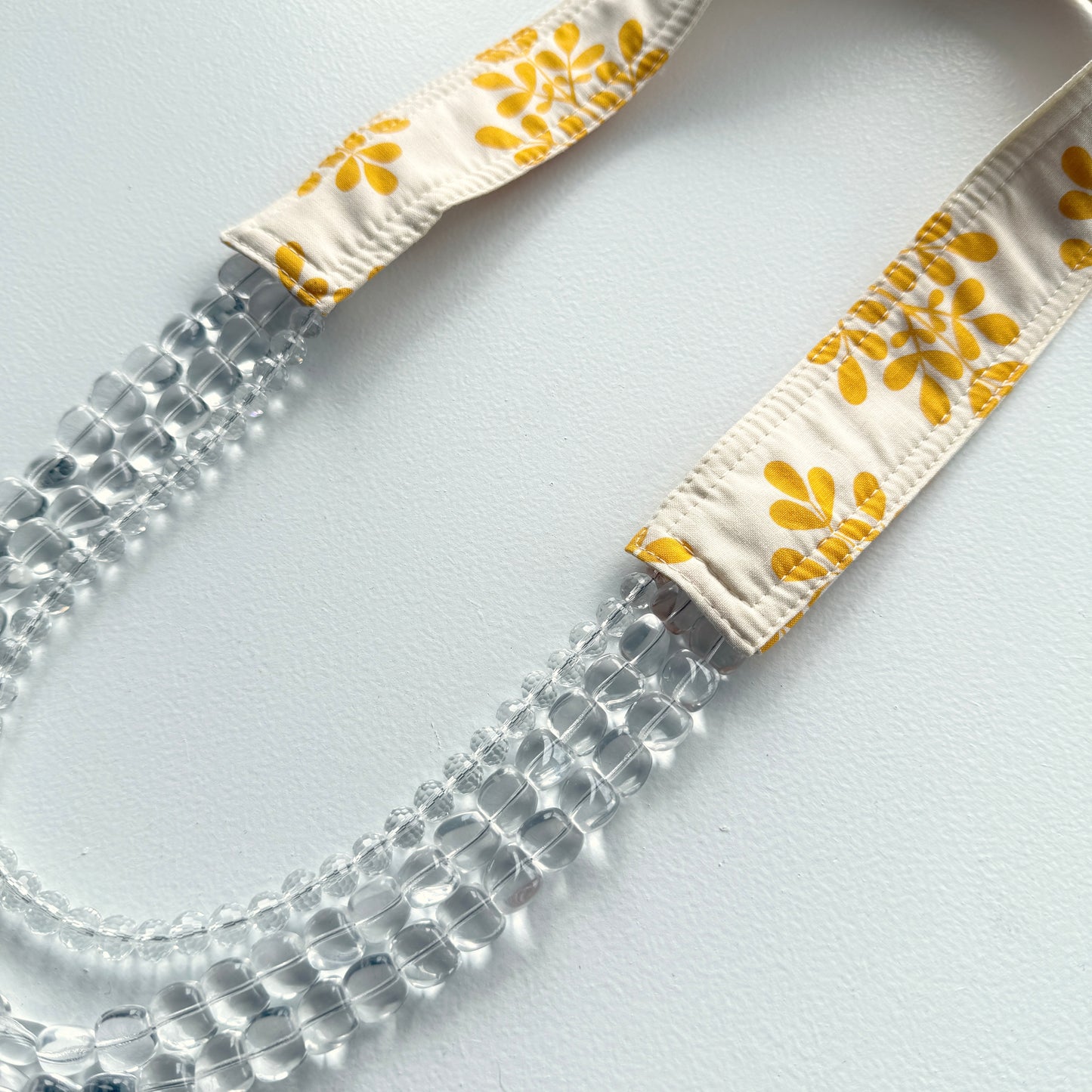 
                  
                    OOAK the collar - Yellow Leaves
                  
                