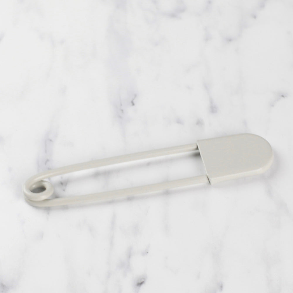 
                  
                    giant safety pin - offwhite
                  
                
